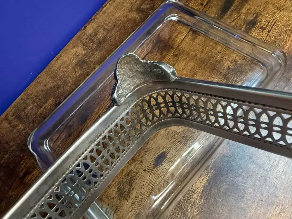 Vintage Silver Plated Casserole Dish holder with Removabke Pyrex casserole dish
